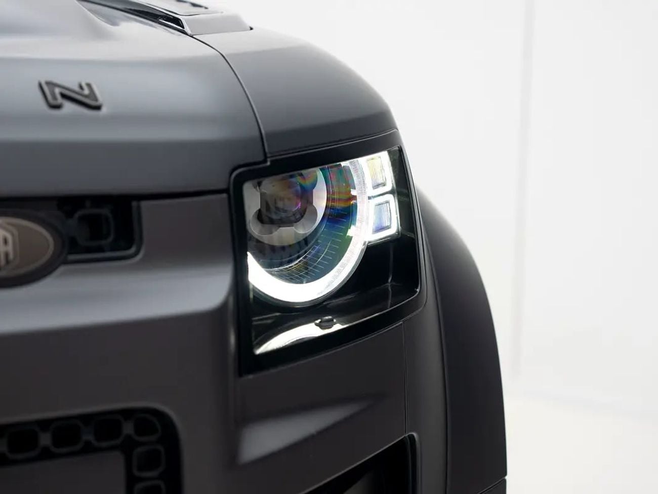 لاند روفر ديفندر 1 OF 1 URBAN AUTOMOTIVE OCTA | 4 YEAR WORLDWIDE WARRANTY | 700 BHP