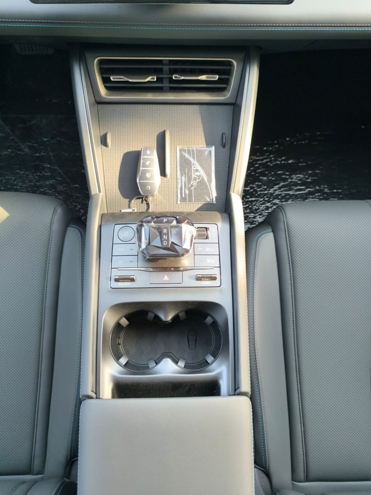 BYD Qin L DM-i DM-i (Plug In Hybrid) EV range 80km with Smart Drive Brand New Car 2025