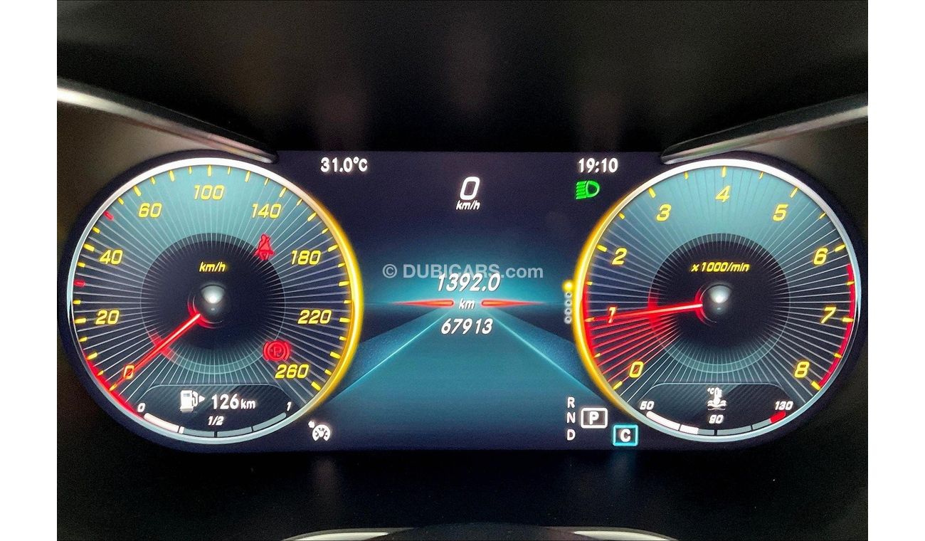 Mercedes-Benz C 200 Premium (AMG Line)