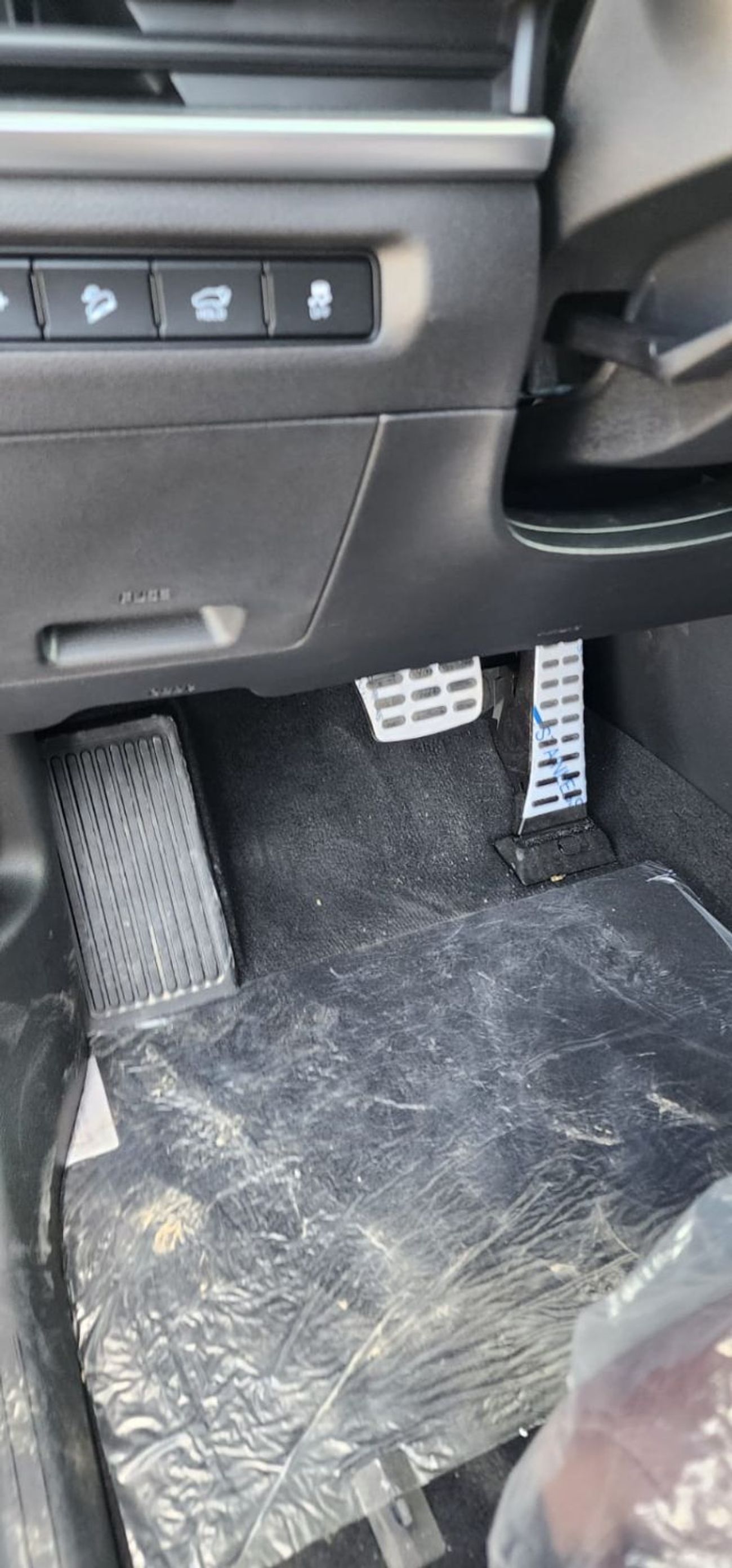 Kia Telluride GX 3.8Lfull option