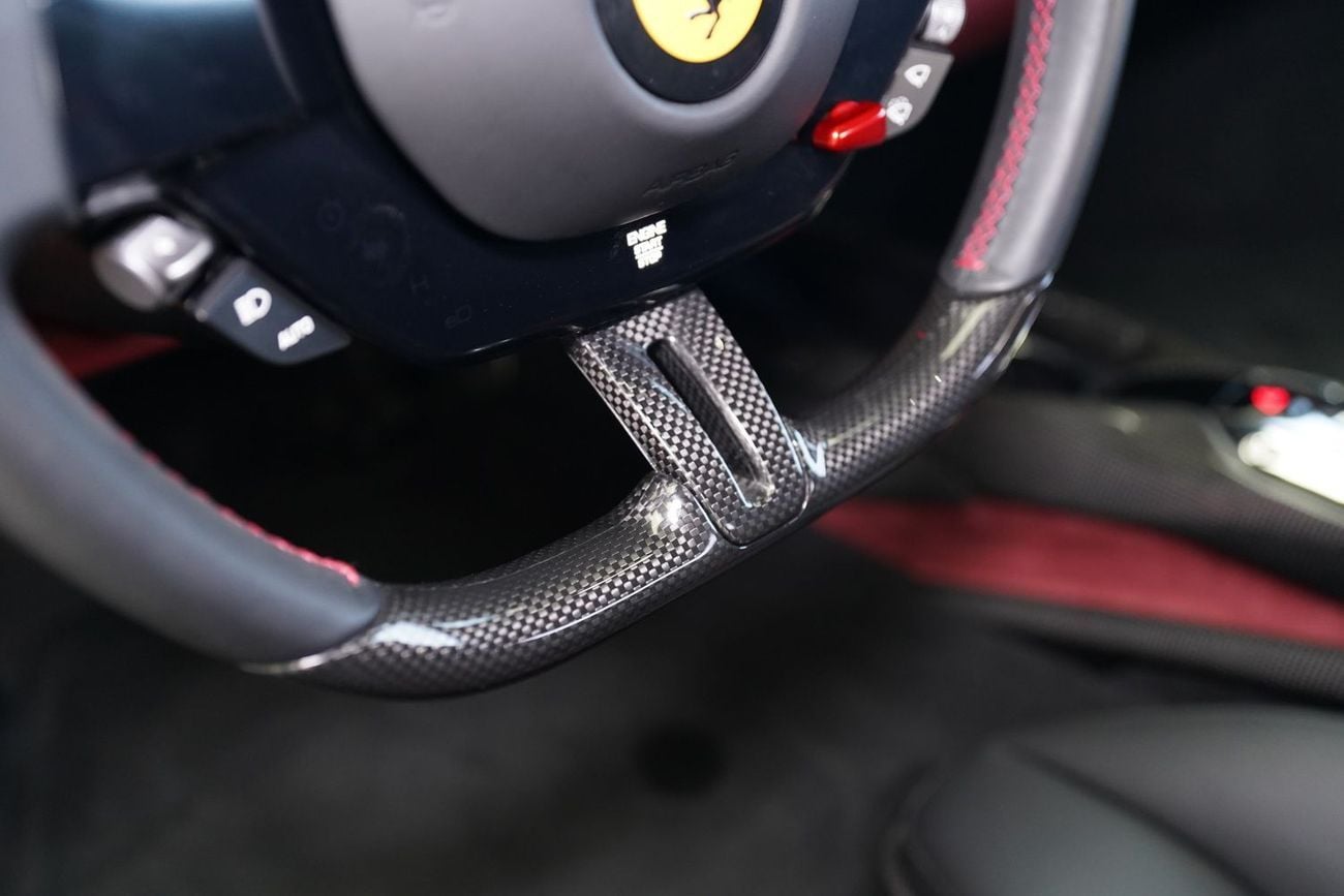 Ferrari 296 GTB 3.0T V6 PHEV