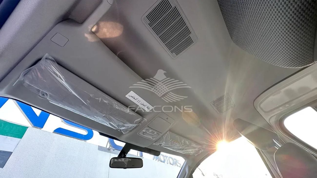 Toyota Hiace DX