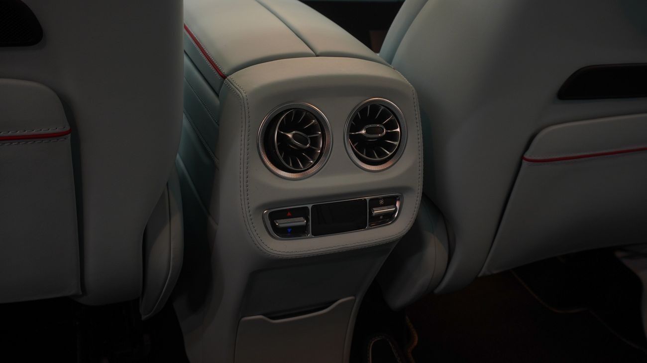 BRABUS 800 - Mercedes-AMG G 63 MERCEDES G800 BRABUS 2024 ( WARRANTY BRABUS MIDDLE EAST )