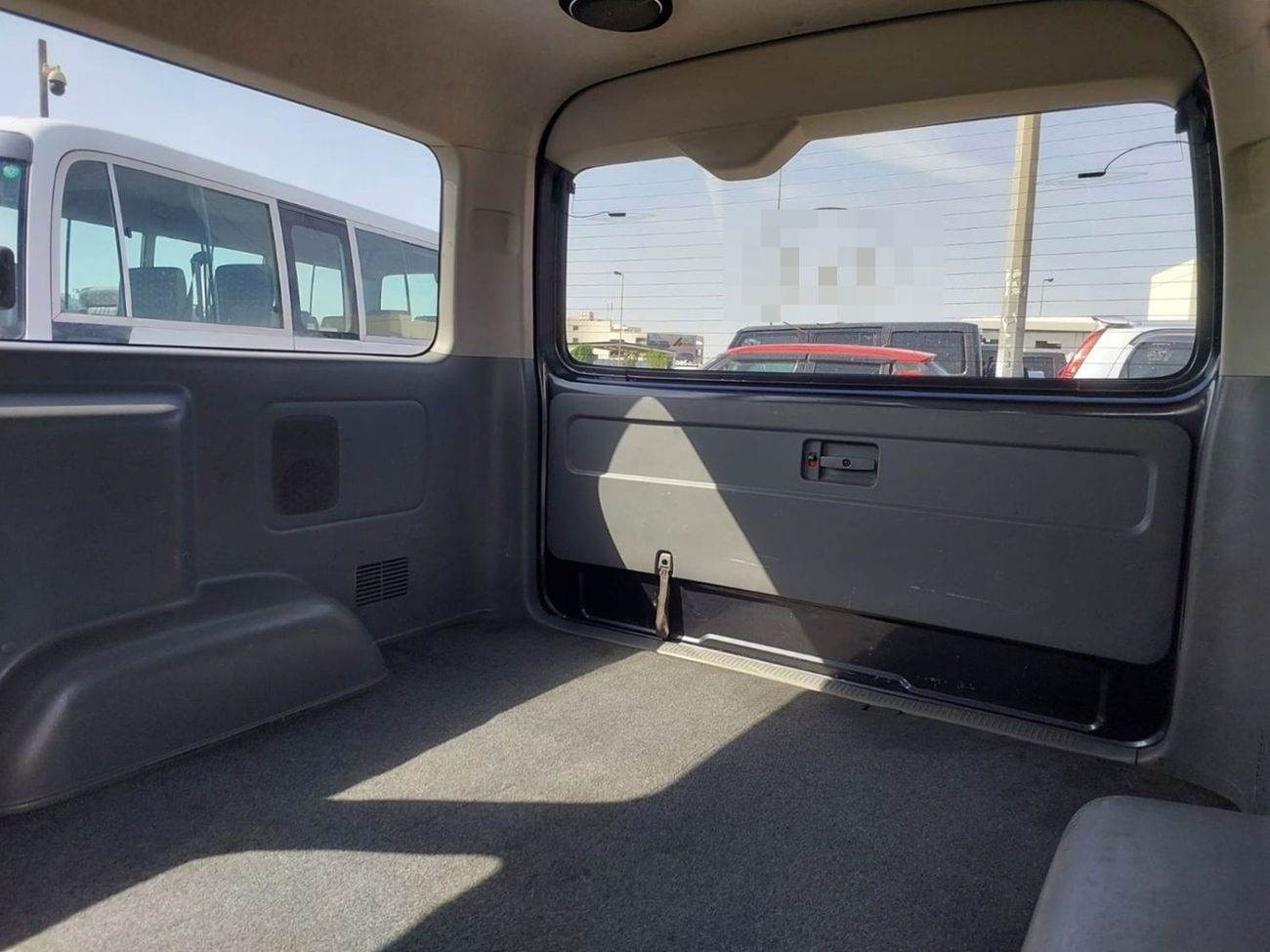 Toyota Hiace TOYOTA HIACE VAN RHD 2008 MODEL 2.7 L PETROL AUTOMATIC(PM00998)