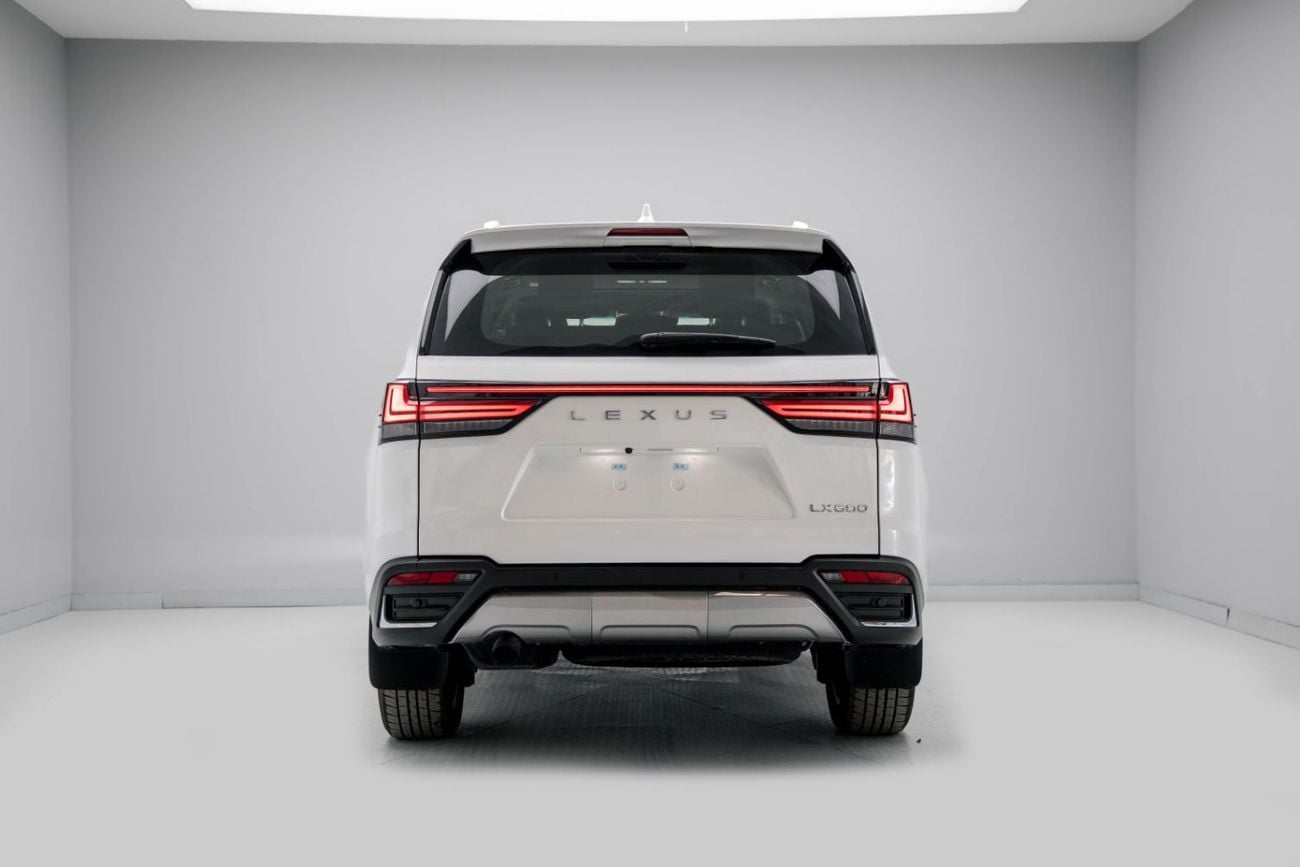 Lexus LX 600 Signature 3.5L - Sonic Quartz Inside Red | Export Only