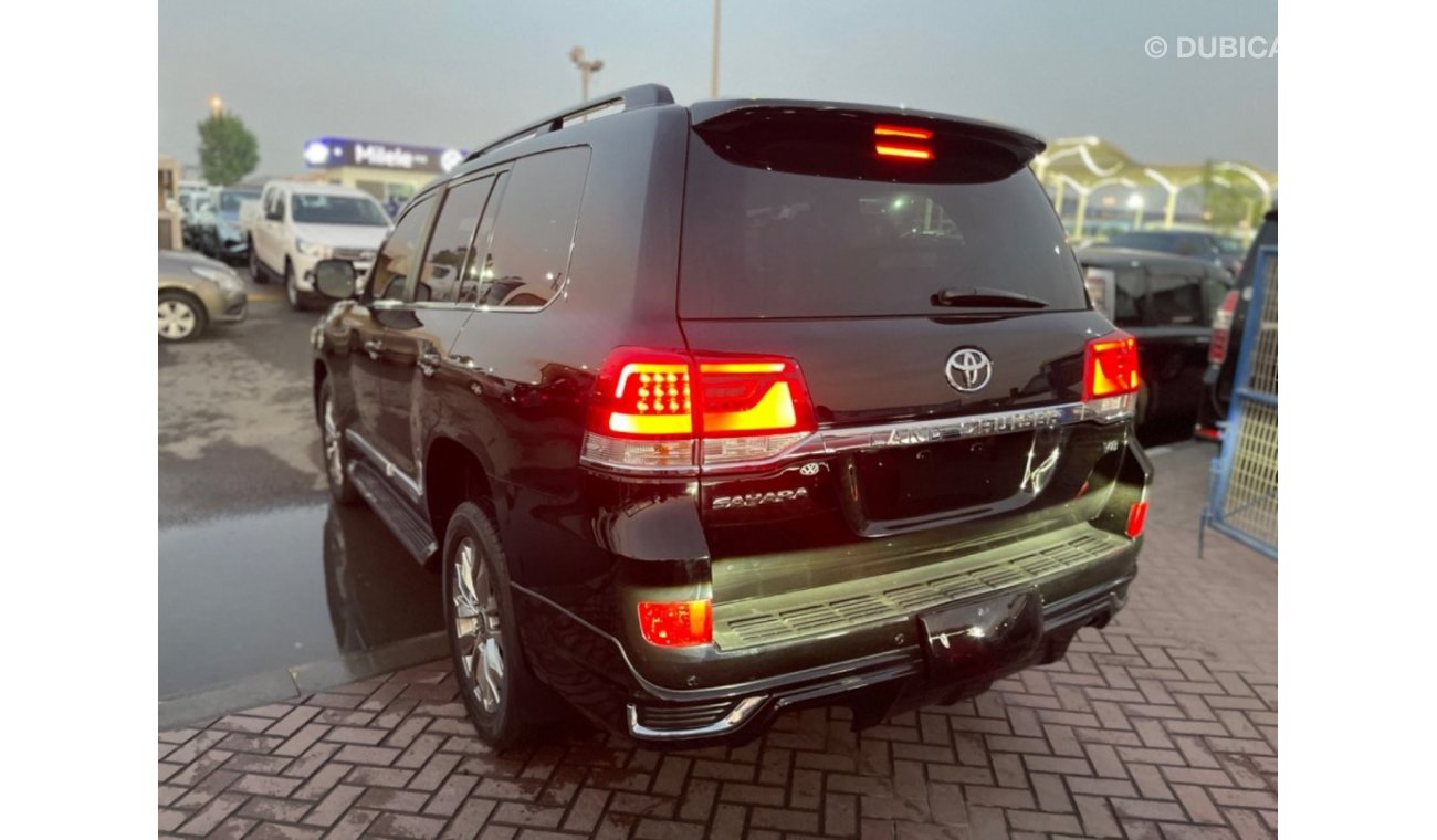 تويوتا لاند كروزر Toyota Landcruiser Sahara RHD Diesel engine model 2020 full Option