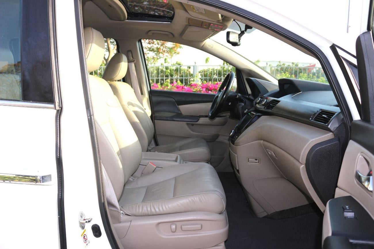 Honda Odyssey TOURING LX 3.5L (250 HP) HONDA ODYSSEY 2014 GCC FULL OPTIONS WITH ELC SLIDING DOOR