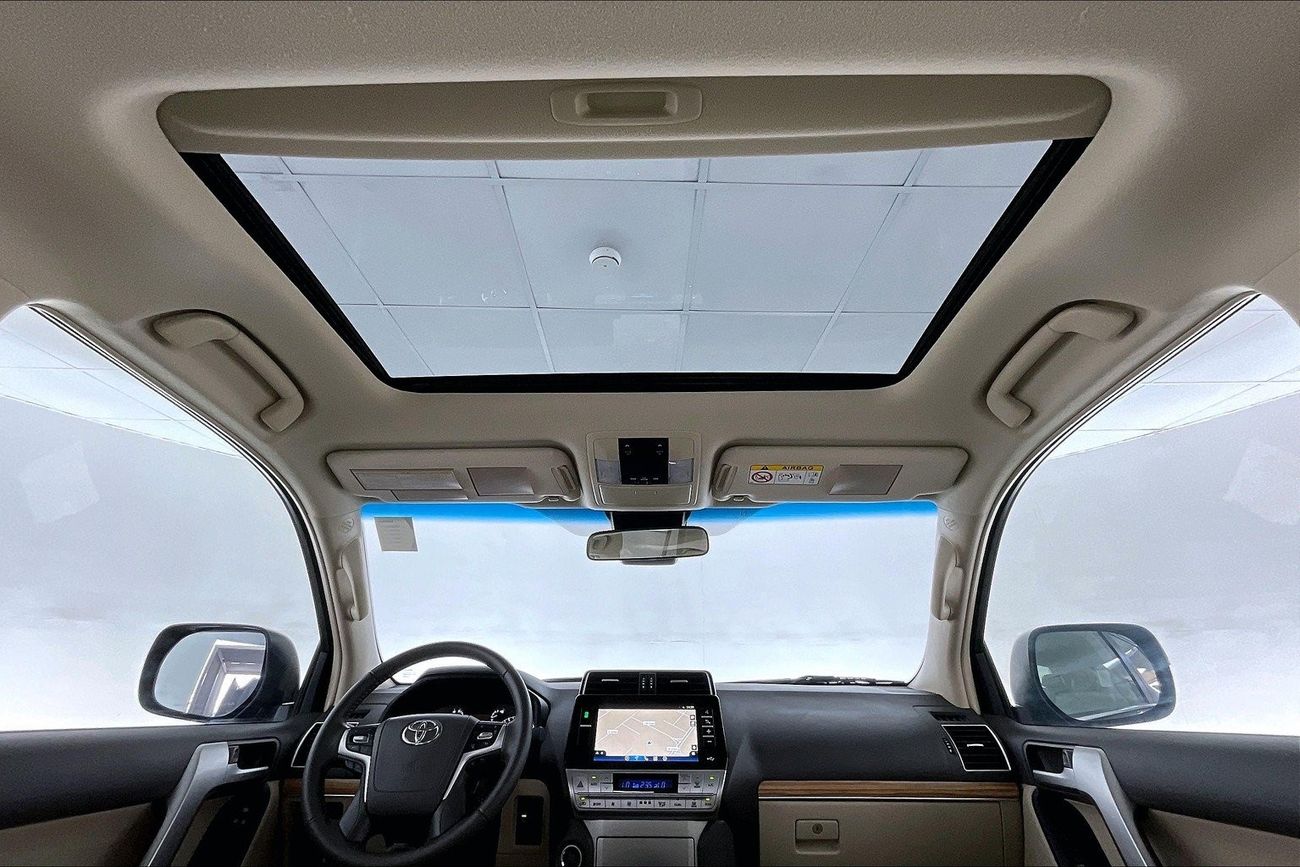 BMW 540i M Sport | 1 year free warranty | 0 Down Payment