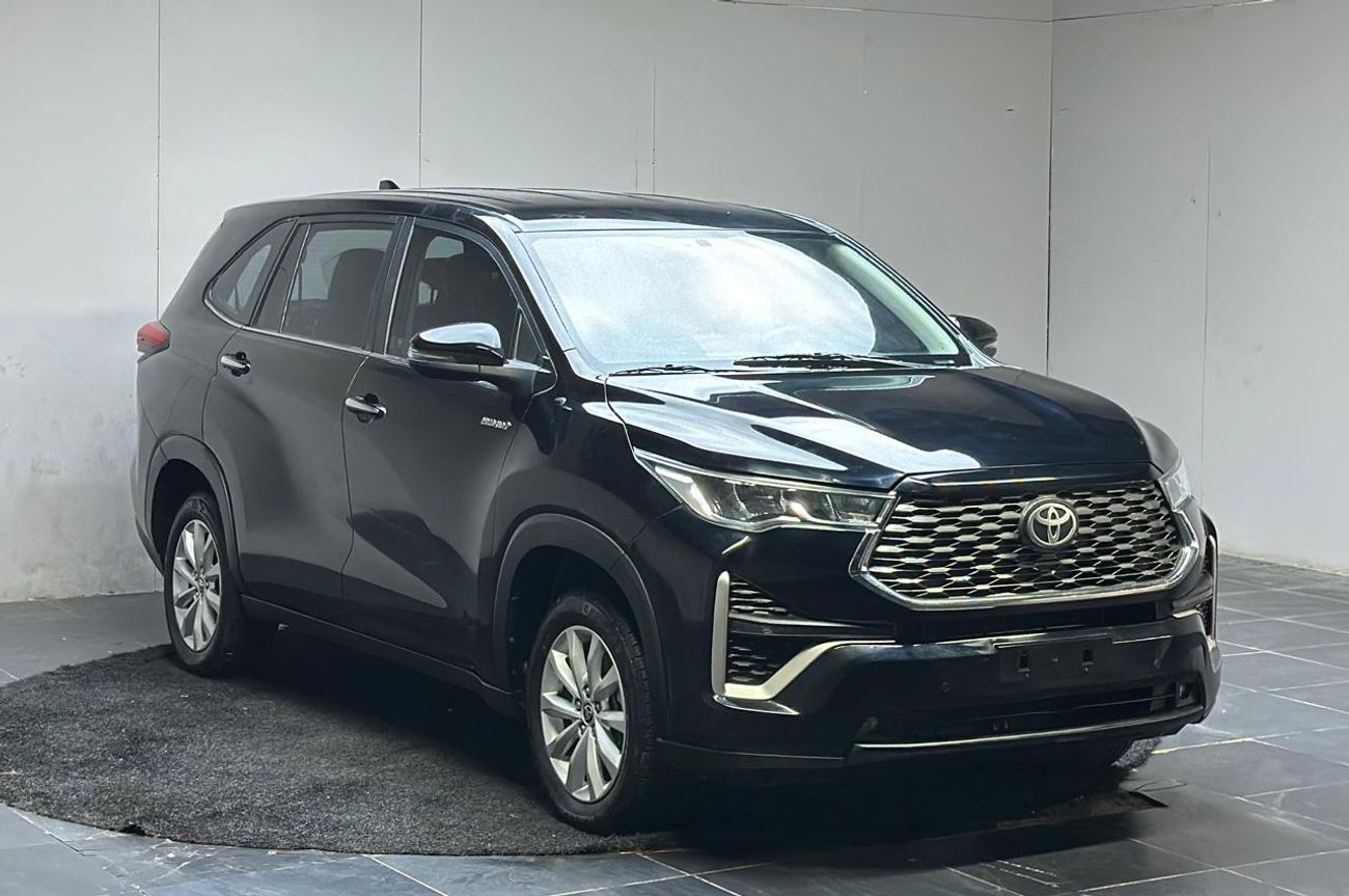 تويوتا إينوفا 2.0L HyCross 7S Hybrid