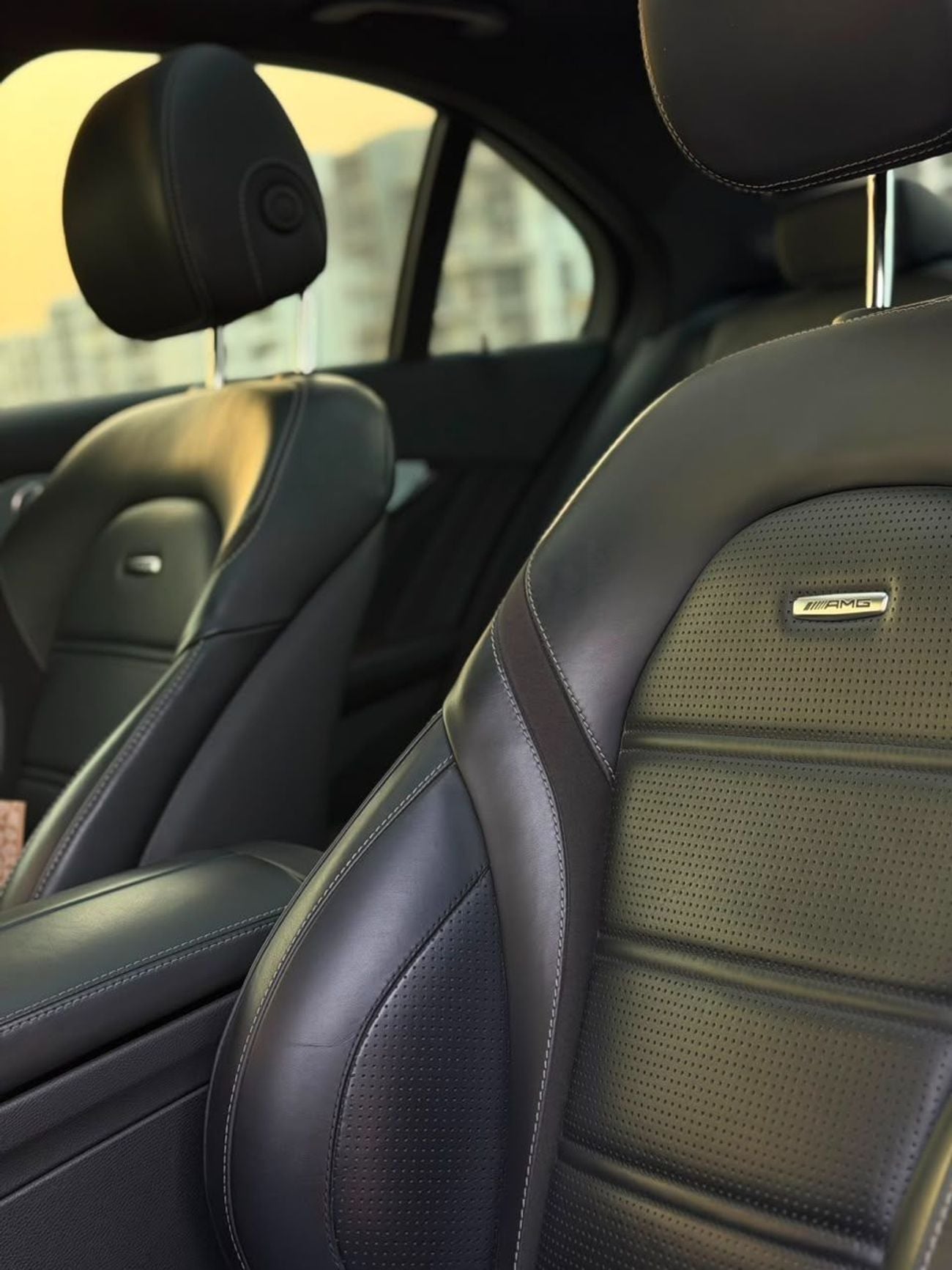 مرسيدس بنز C 63 AMG STANDARD