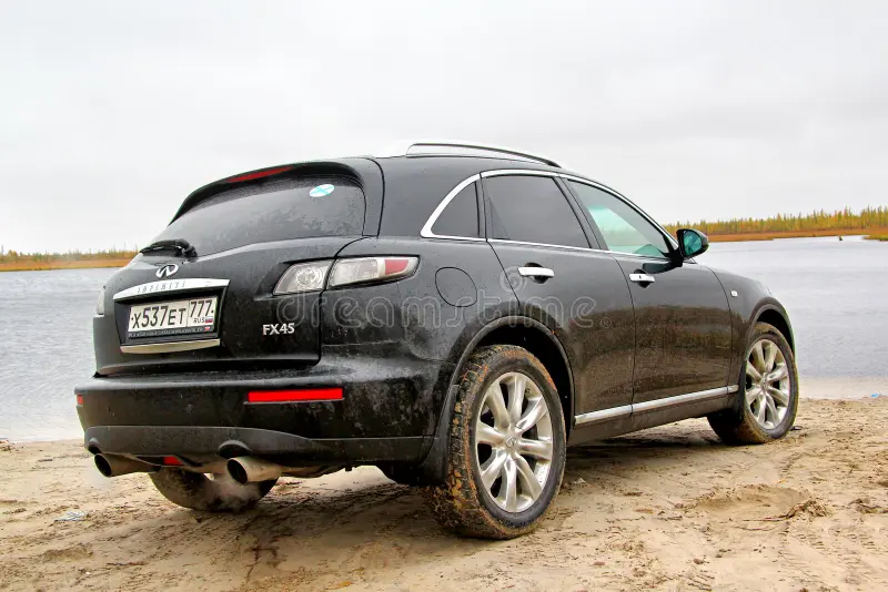 Infiniti FX45 exterior - Rear Left Angled