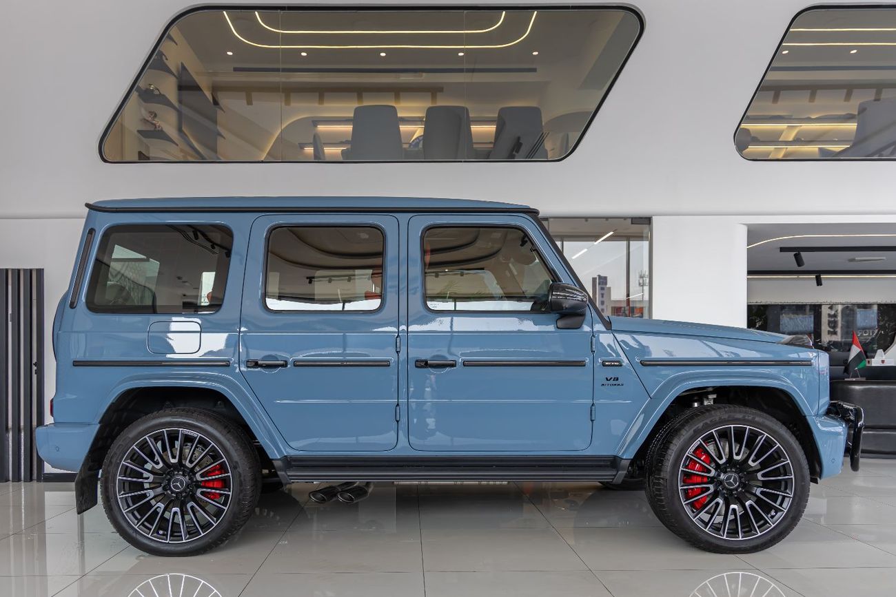 مرسيدس بنز G 63 AMG Double Night Pack|Fully Loaded|2026 Fully Cardbon Fiber |Gargash Auto Warranty PERFOMANCE PACKAGE