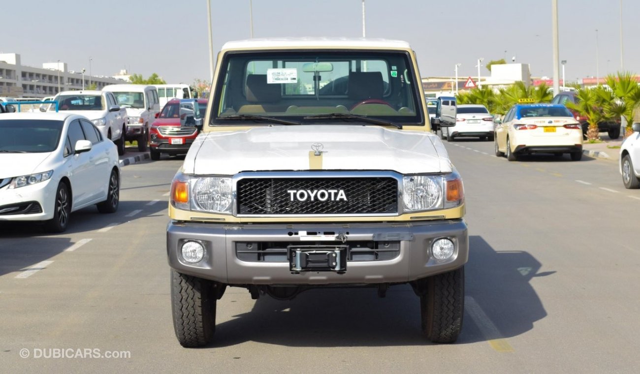 Toyota Land Cruiser Pick Up LX V6 - 4.0L