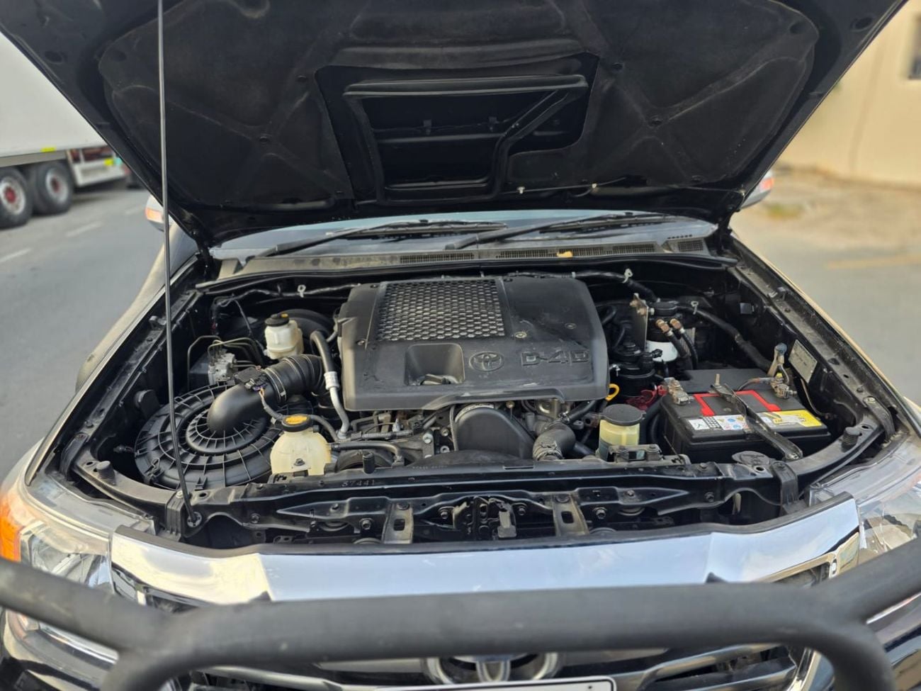 Toyota Hilux 2015 | 3.0L DIESEL | AT | RHD | DOUBLE CABIN | HEAVY BULL BAR | AIR SNORKEL | SPORTS BAR