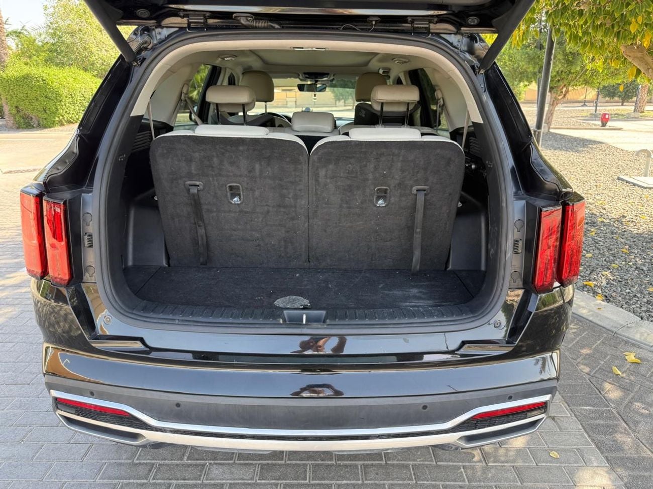 كيا سورينتو Std 2.5L FWD