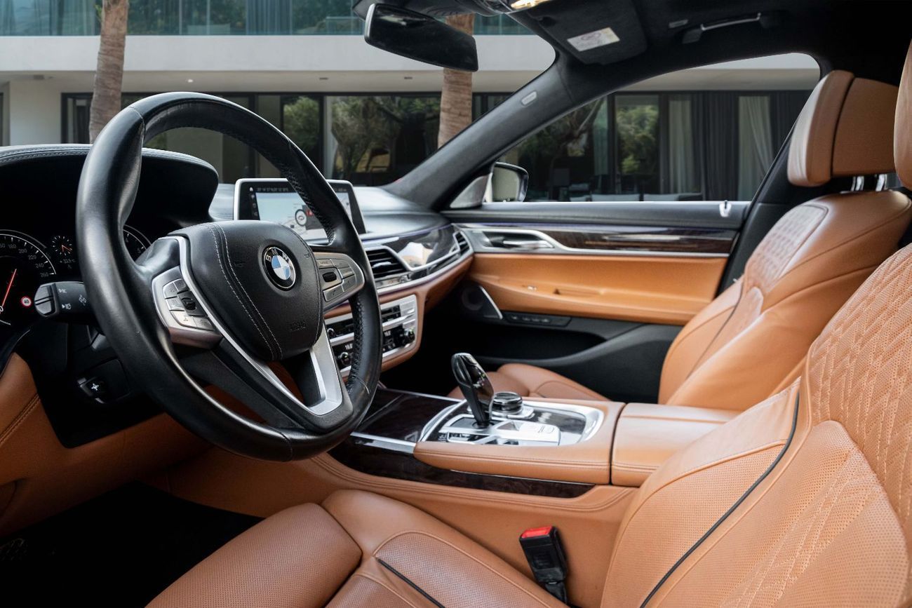 بي أم دبليو 750Li 50Li xDrive | 2,115 P.M  | 0% Downpayment | Well Maintained!