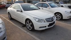 Mercedes-Benz E 250 model 2012GCC car prefect condition one owner no need any maintenance full option pan