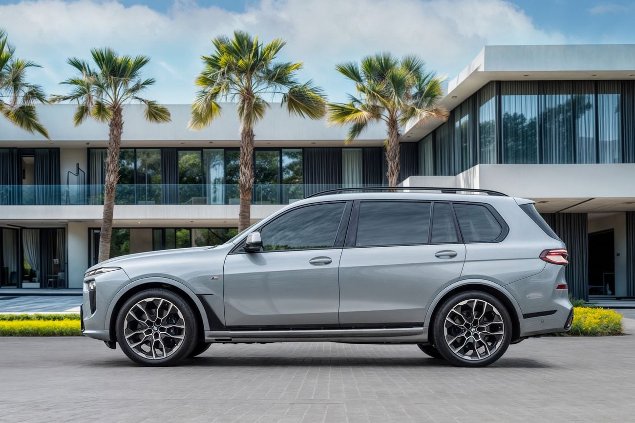 بي أم دبليو X7 xDrive40i M Sport X7 xDrive40i M-Kit | 6,463 P.M | 0% Downpayment | BMW WARRANTY!