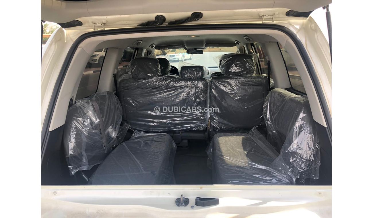 Toyota Land Cruiser DVD-REAR, CAMERA, ALLOY RIMS, LEATHER SEATS, ROOF RAILS, FOG LIGHTS, PUSH START, CODE-31074