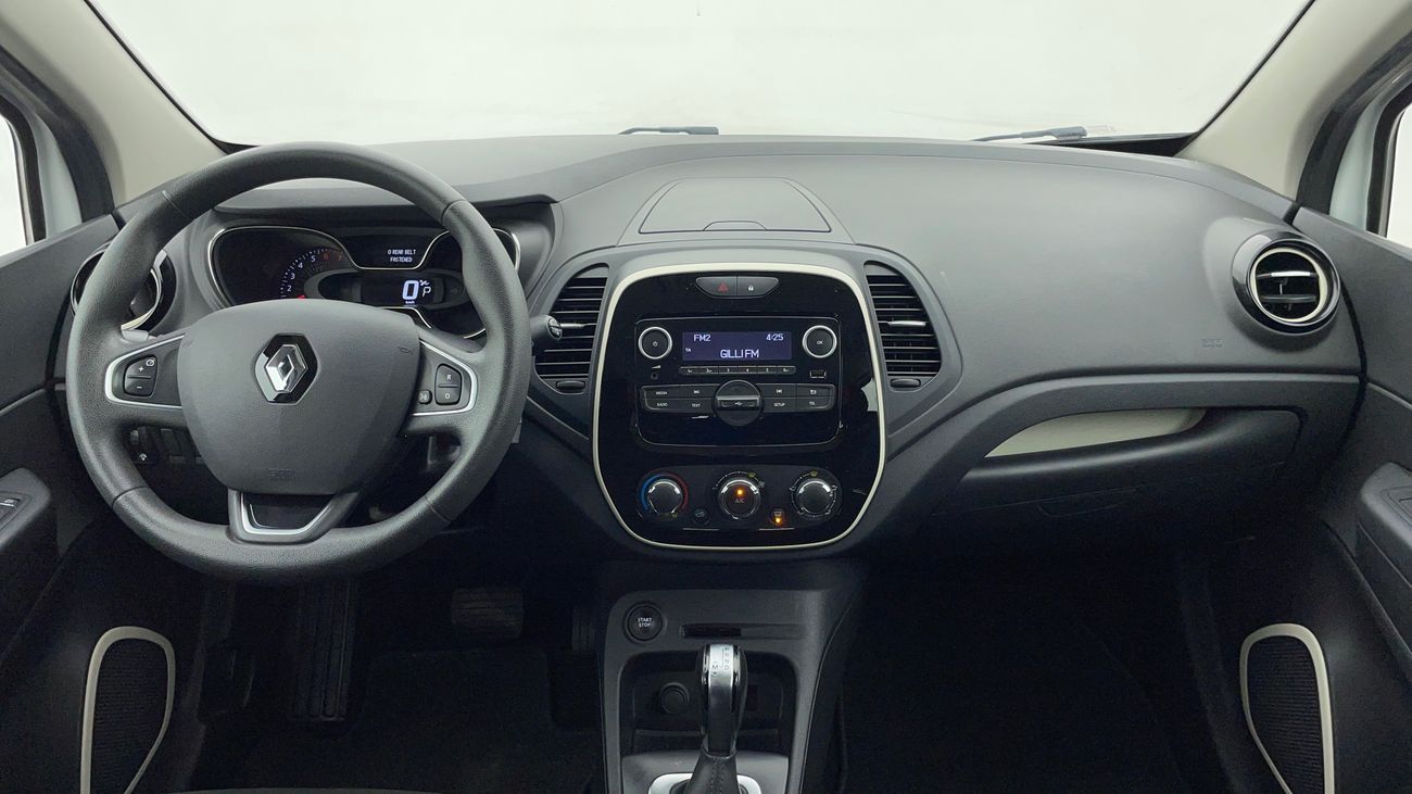 Renault Captur PE 1.6 | Zero Down Payment | Free Home Test Drive