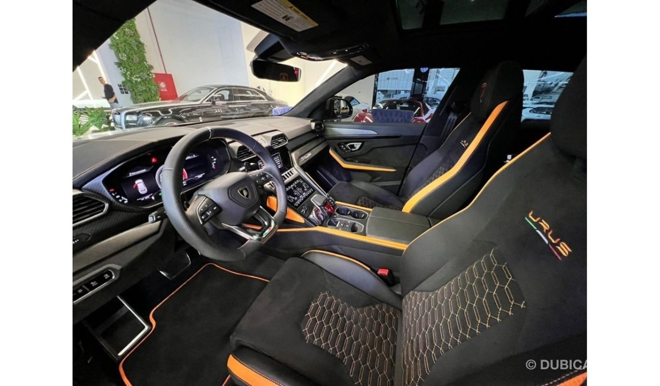 Lamborghini Urus Urus Graphite Capsule 2021 / 2300KM/ 3 YEARS WARRANTY AND SERVICE /CARBON FIBER PACKAGE