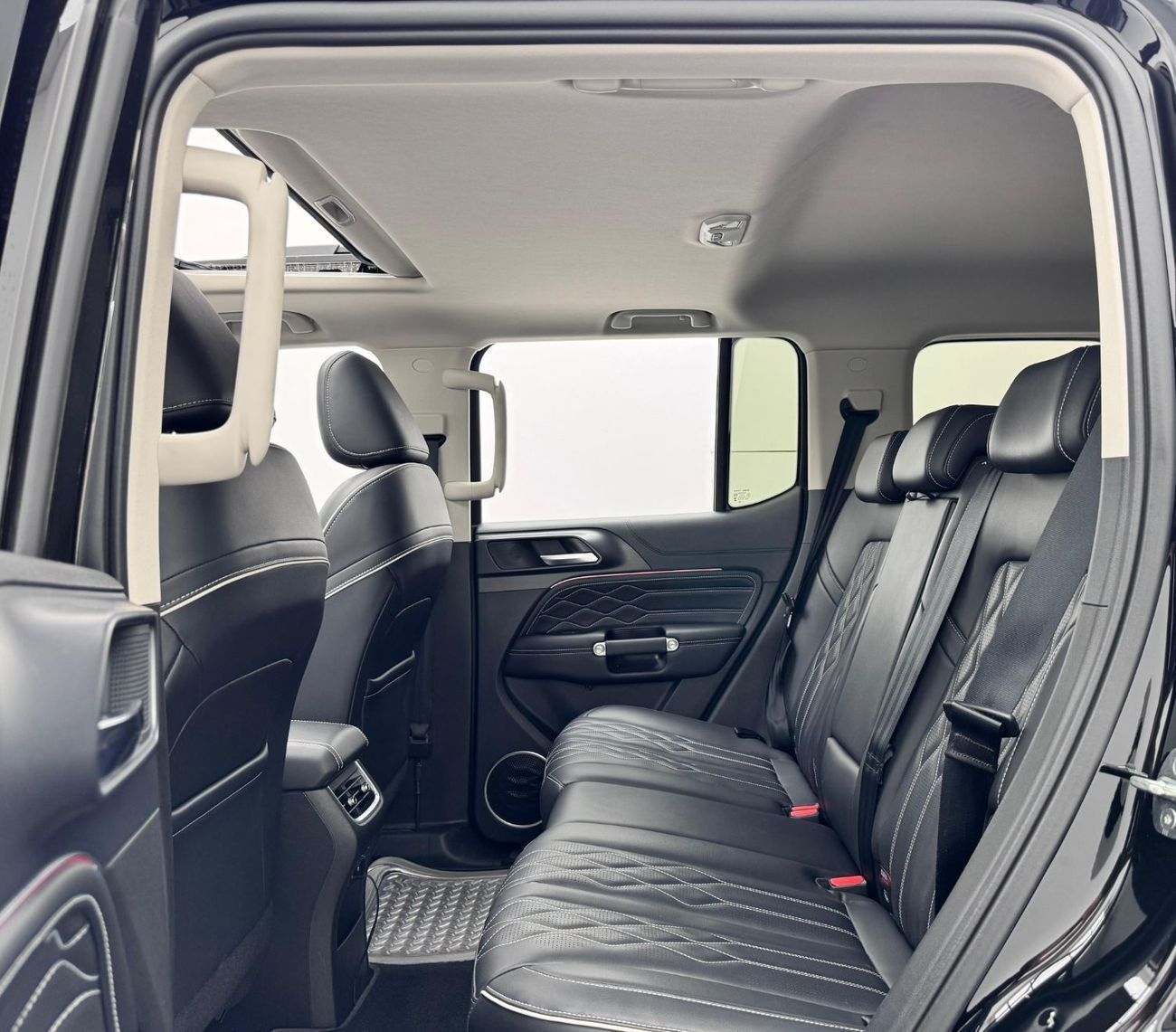 تانك 300 2024 GWM Tank 300 Challenger, 2030 Agency Warranty, Agency Full Service History, GCC