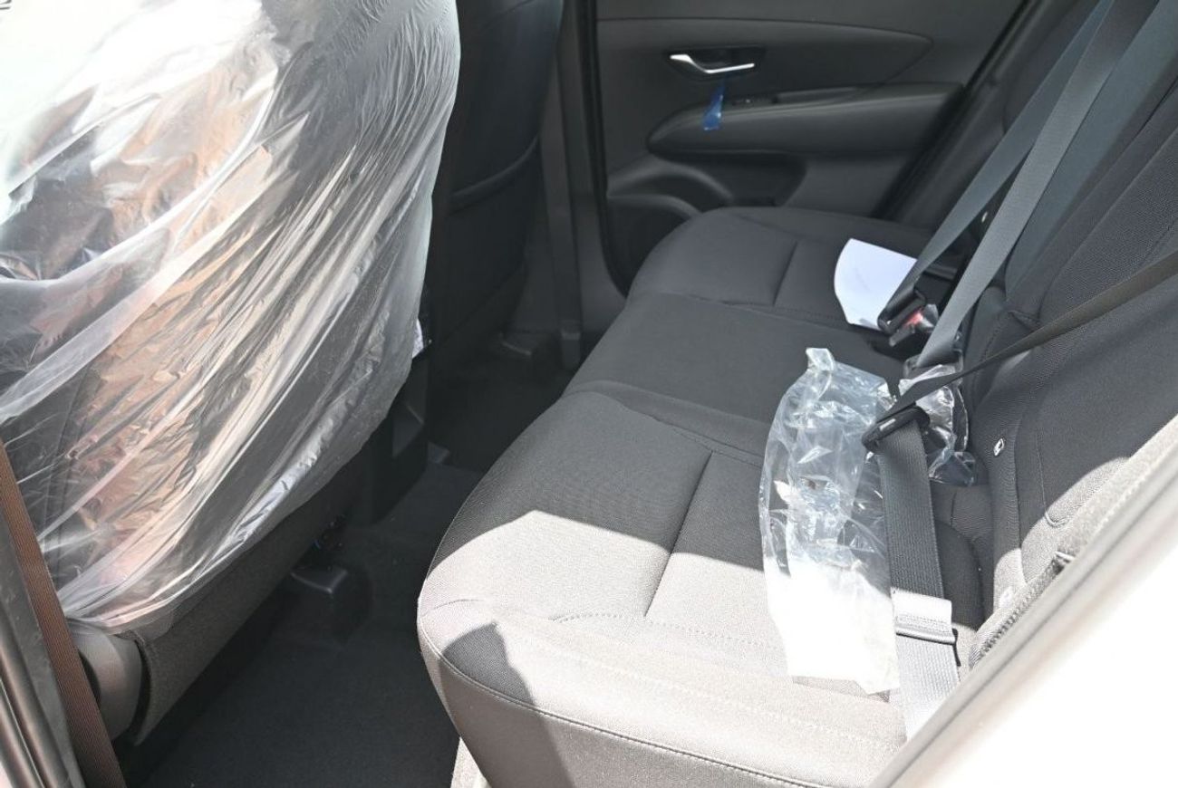 هيونداي توسون هيونداي توسون 1.6 لتر توربو دفع امامي دفع رباعي 5 ابواب عداد رقمي سقف بانورامي مقاعد كهربائية لون اب