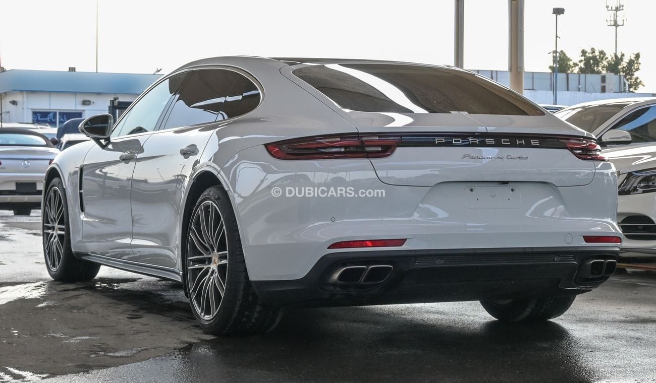 Porsche Panamera Turbo