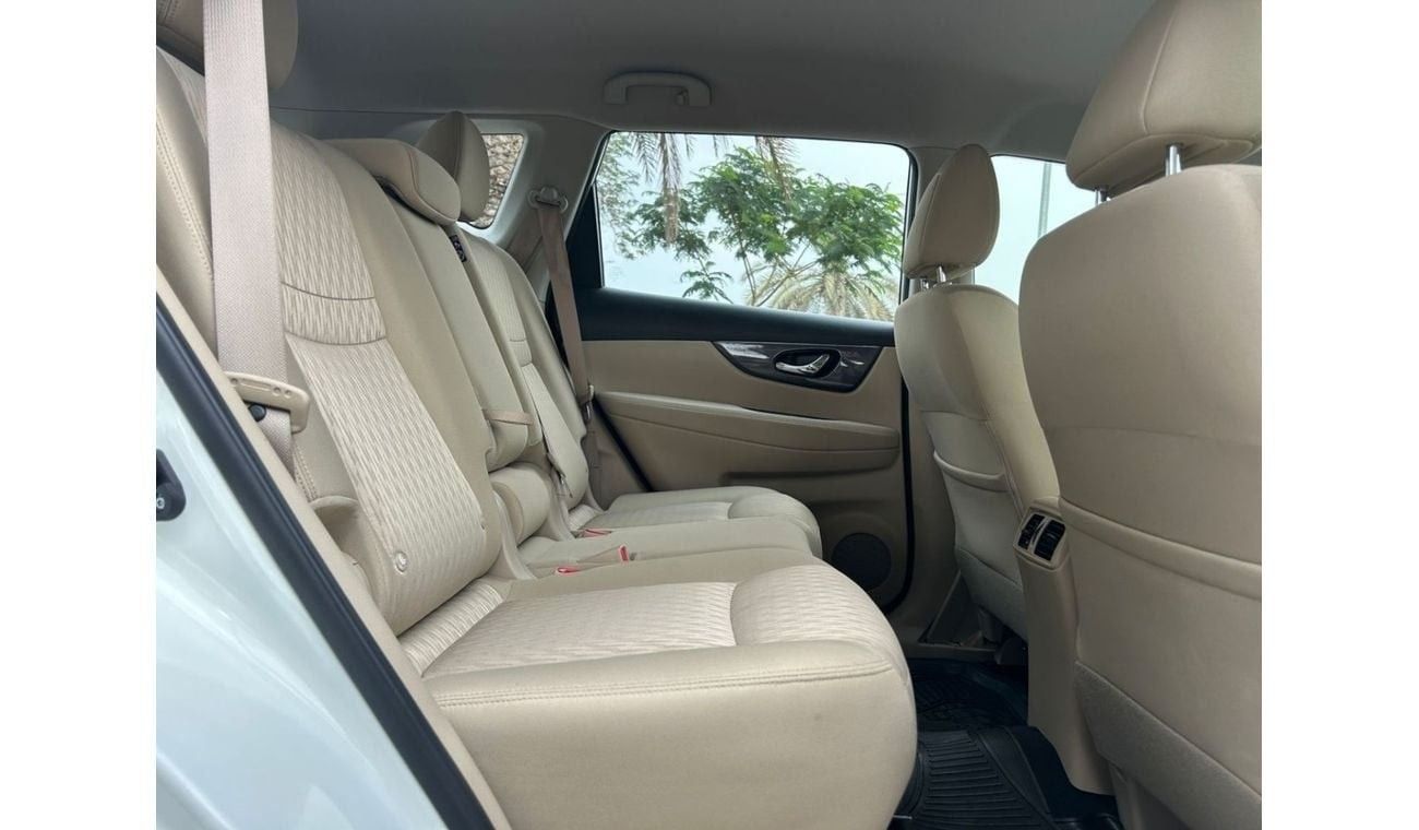 نيسان إكس تريل S 2.5L (169 HP) FWD (5 Seater) NISSAN X-TRAIL 2022 GCC LOW MILEAGE WITH AGENCY WARRANTY & SERVICE CO