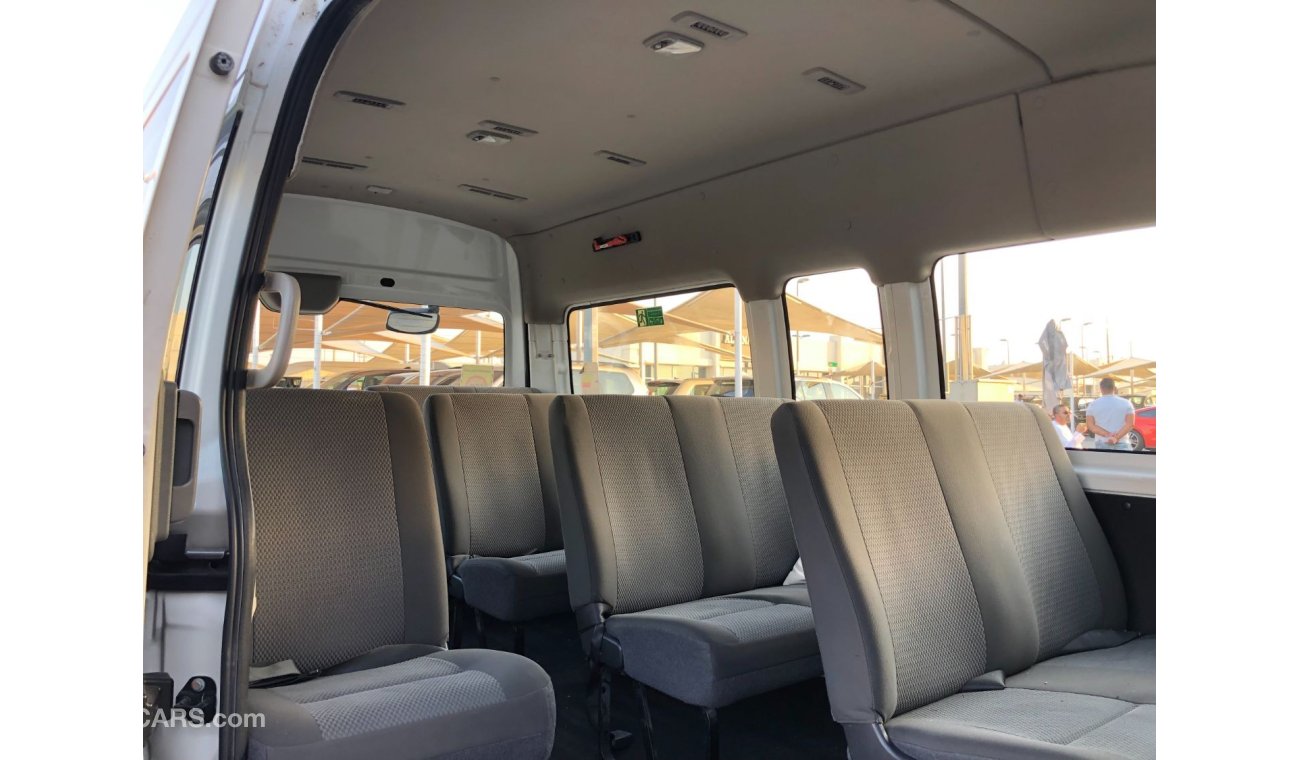 Nissan Urvan GCC 13 PASSINGER HIGHROOF