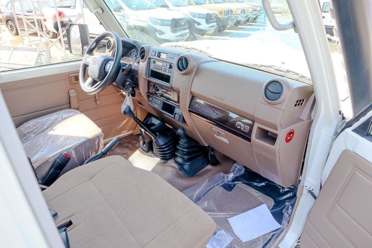تويوتا لاند كروزر 70 Toyota Land Cruiser Hardtop 3-Door LC78 2.8L Diesel (2025 Model -