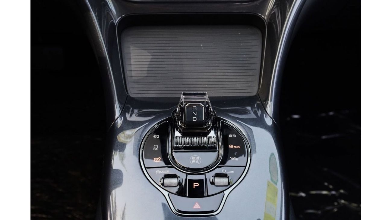 بي واي دي e2 BYD_E2_COMOFORT_2023_405KM_GREY_WHITE