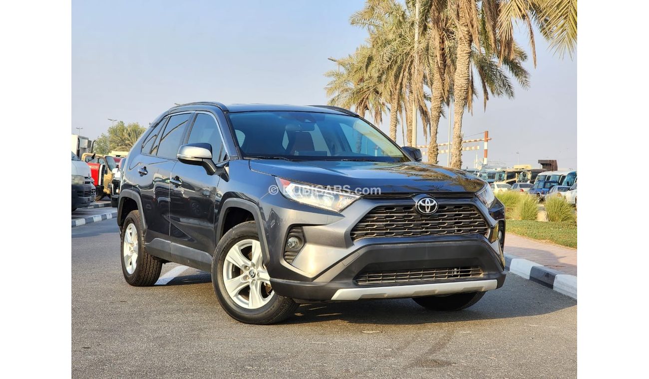 تويوتا راف ٤ Toyota Rav4 xle full option 2021