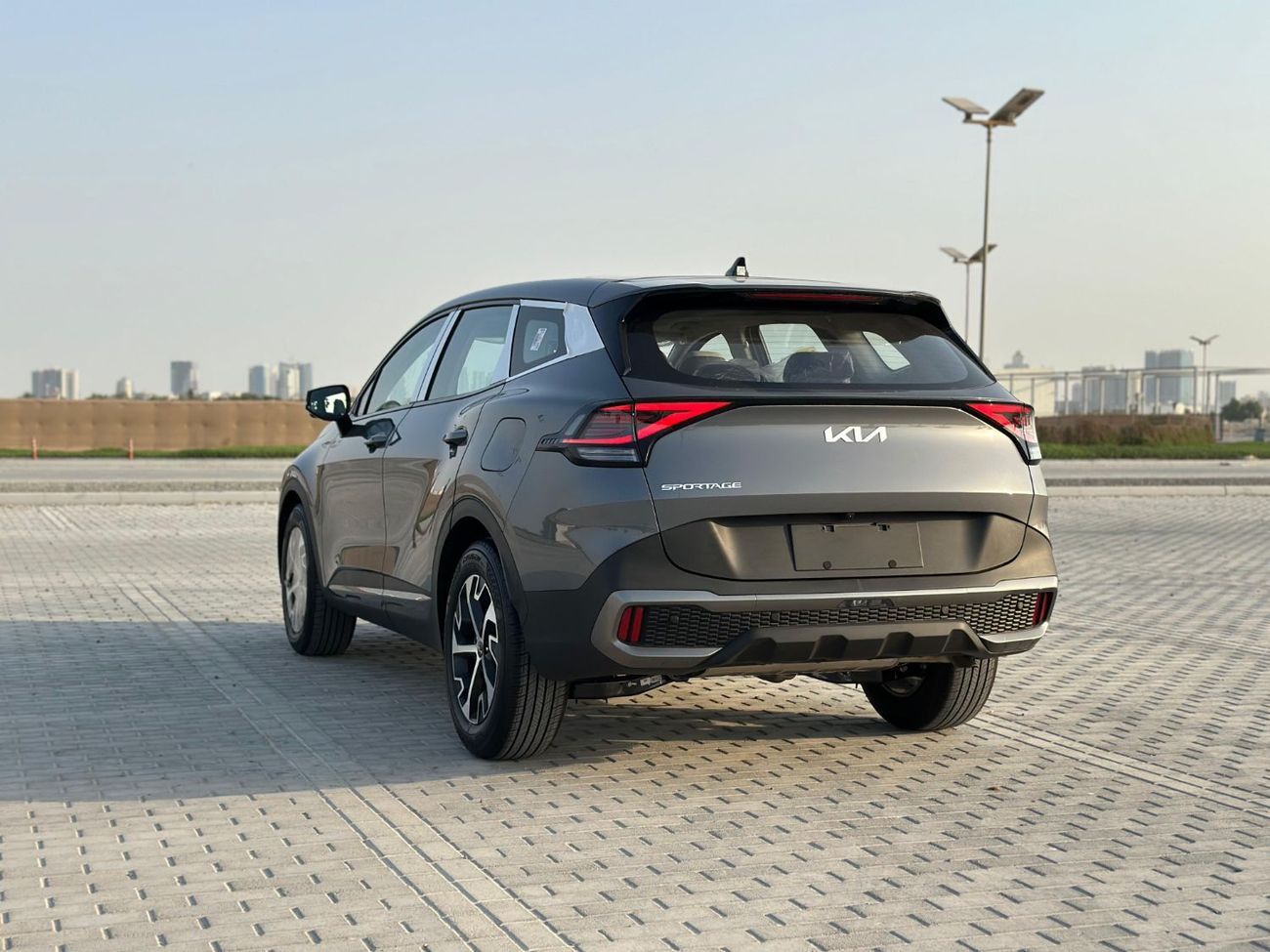 كيا سبورتيج EX 1.6L