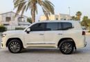 تويوتا لاند كروزر Toyota landcruise 2015Model GXR Top Full option Facelifted 2026 4.0L v6 petrol Engine Colour White p