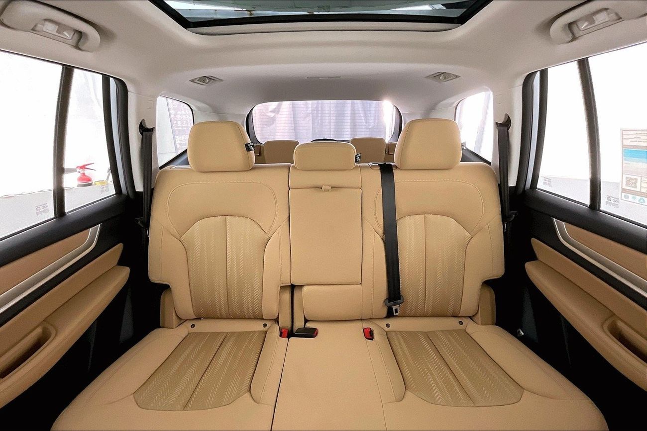 أم جي RX8 Comfort | عرض العيد الحصري | خالية من أضرار الفيضانات