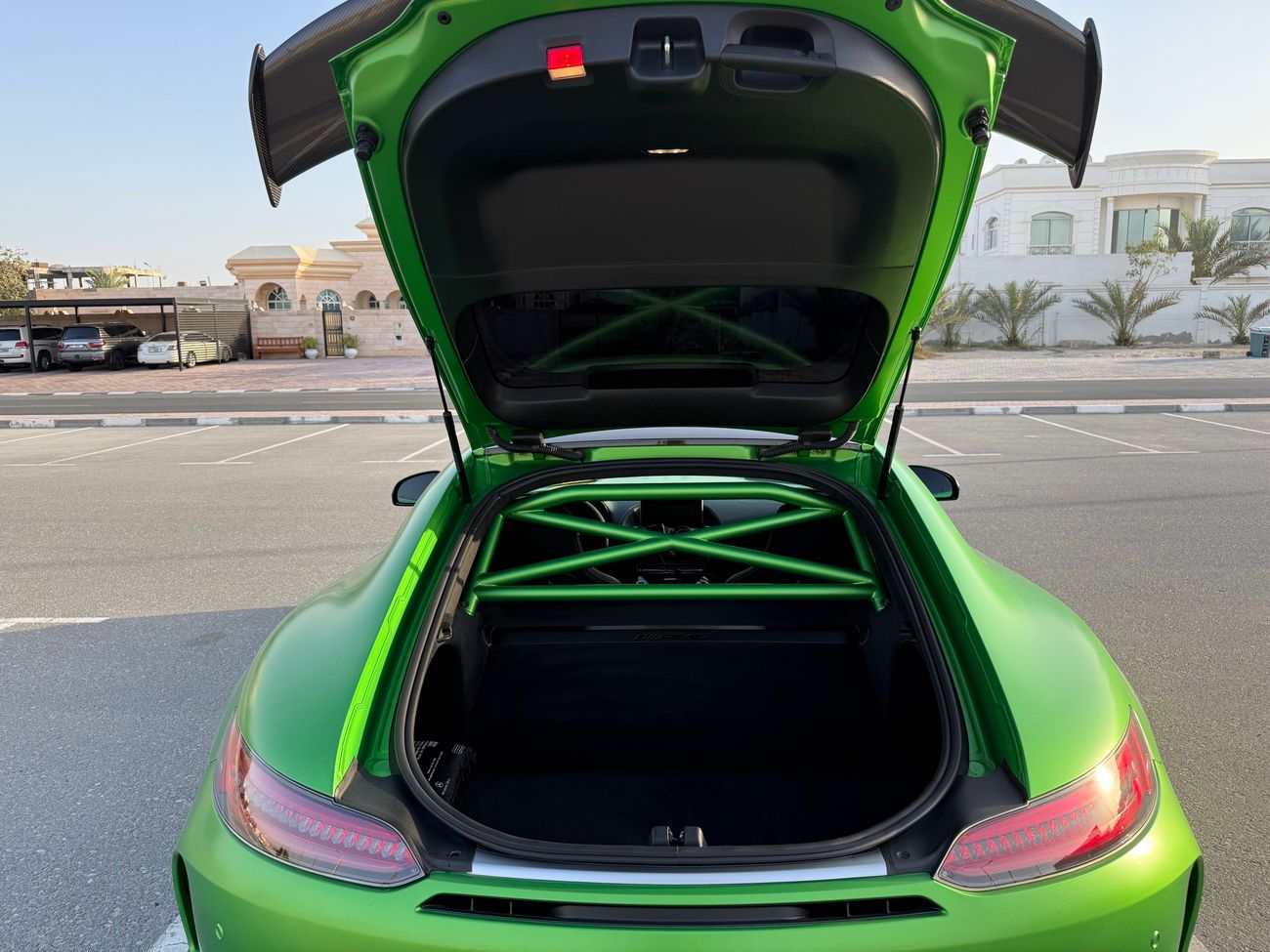 مرسيدس بنز AMG GTR