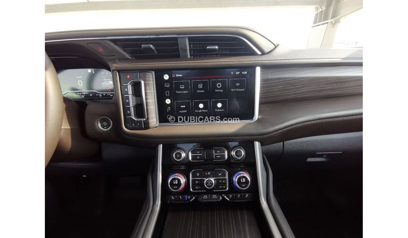 GMC Yukon GMC Denali - 2022 - Red