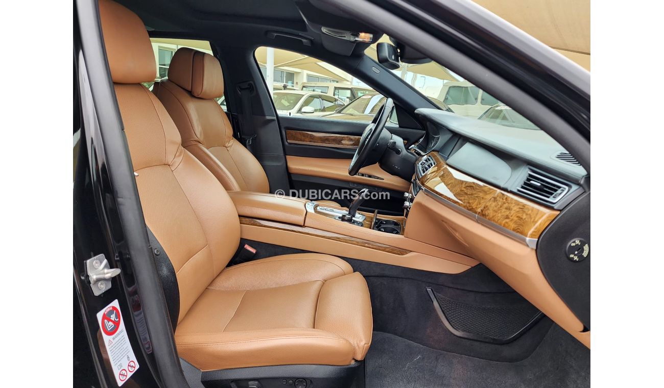 BMW 750Li BMW 750 LI_Gcc_2012_Excellent_Condition _Full option