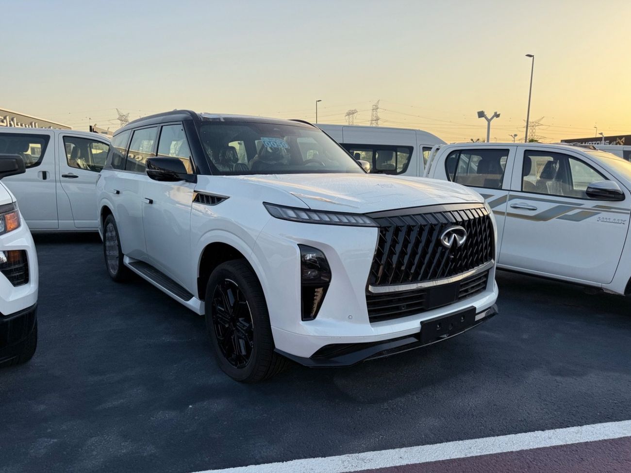 إنفينيتي QX80 QX 80 sport