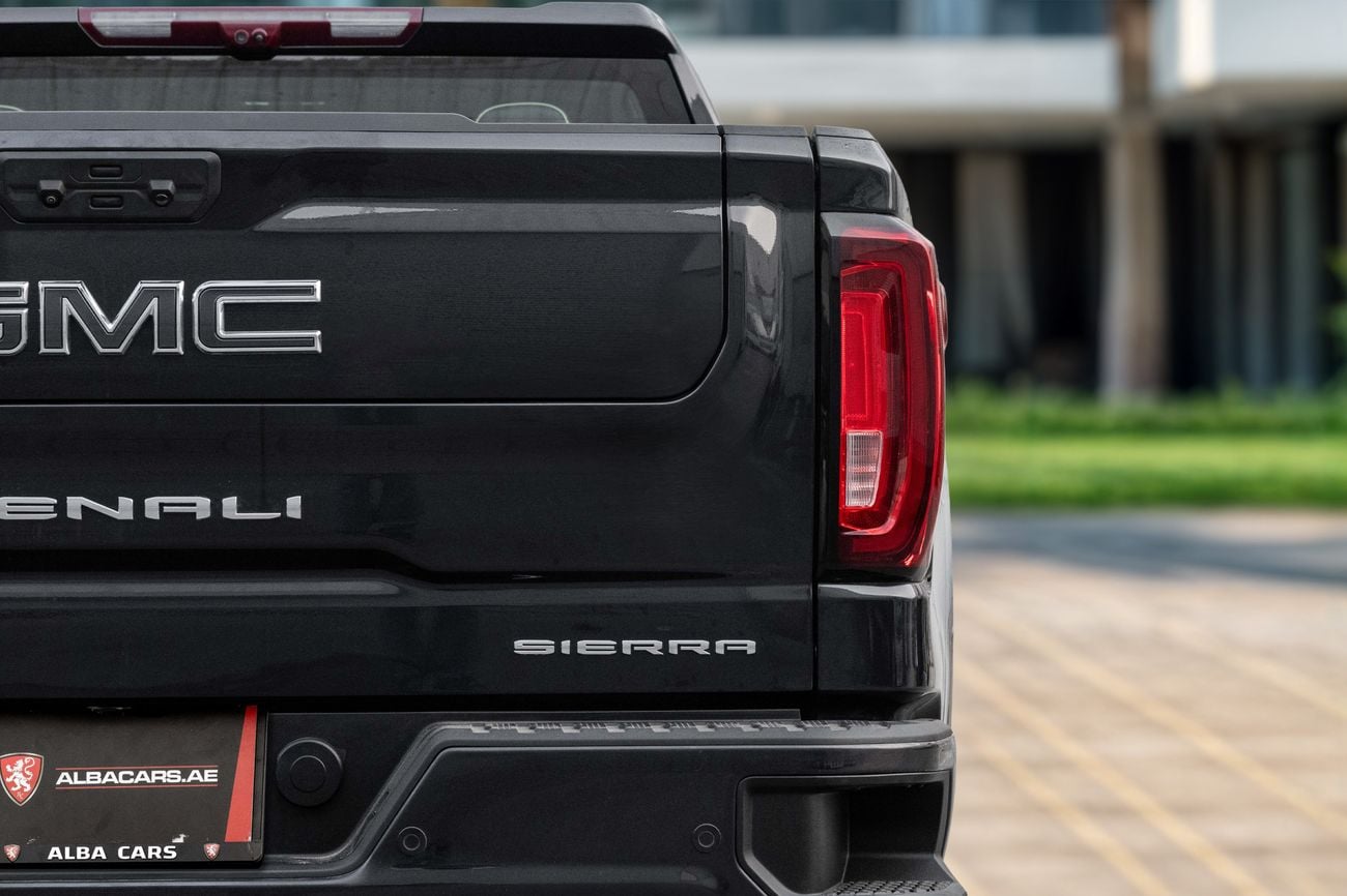 GMC Sierra Denali Ultimate Sierra 1500 Denali Ultimate | 4,211 P.M | 0% Downpayment | IMPECCABLE!