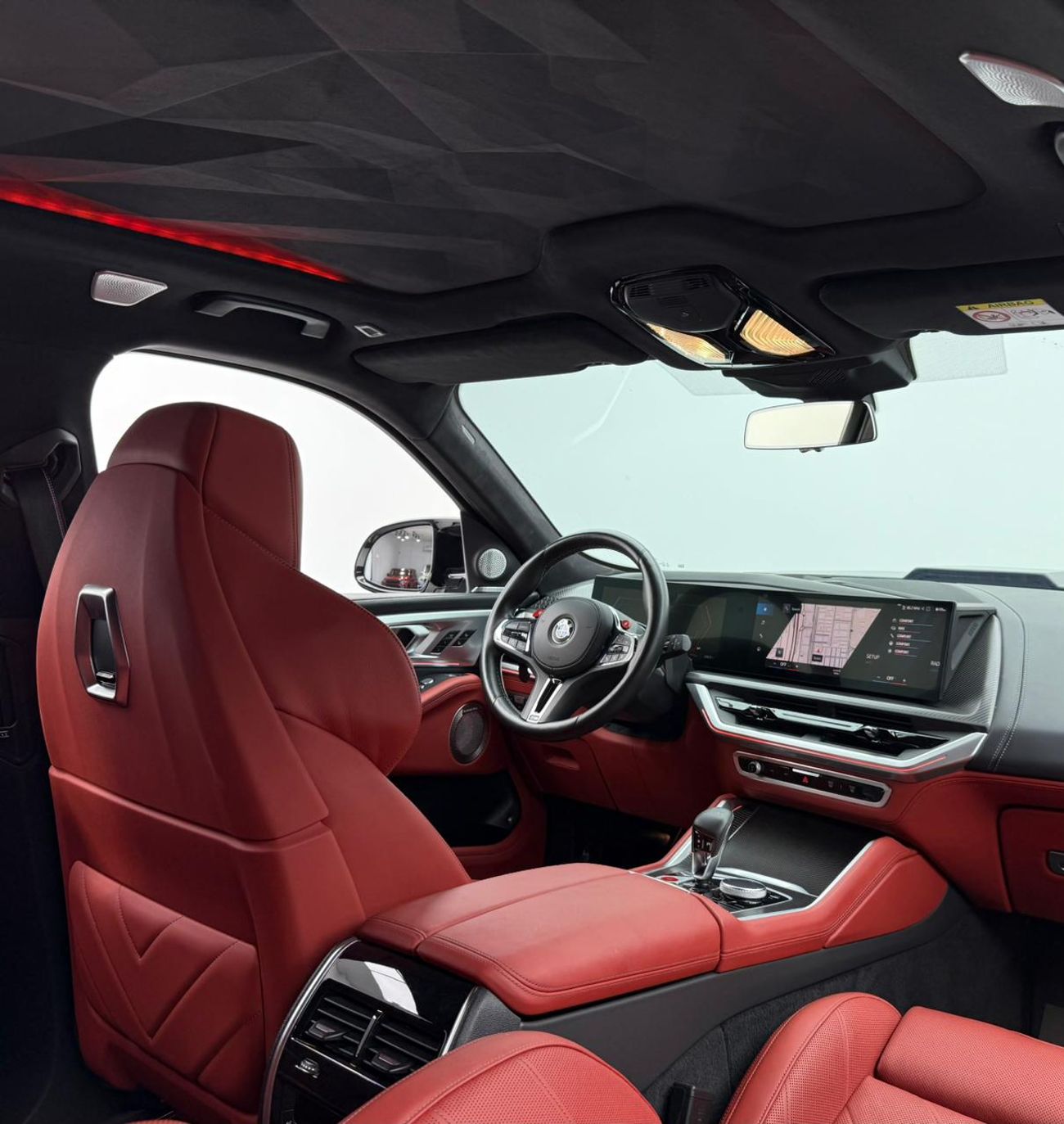 بي أم دبليو XM 2023 BMW XM ,AGMC Warranty ,Full Service History , Excellent Condition ,GCC