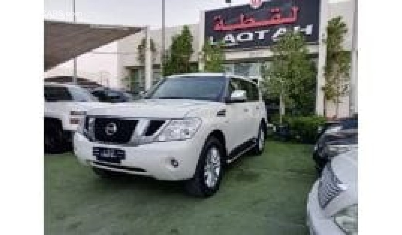 Nissan Patrol Gulf model 2012 number one leather hatch cruise control cruise control wheels sensors rear wing in e