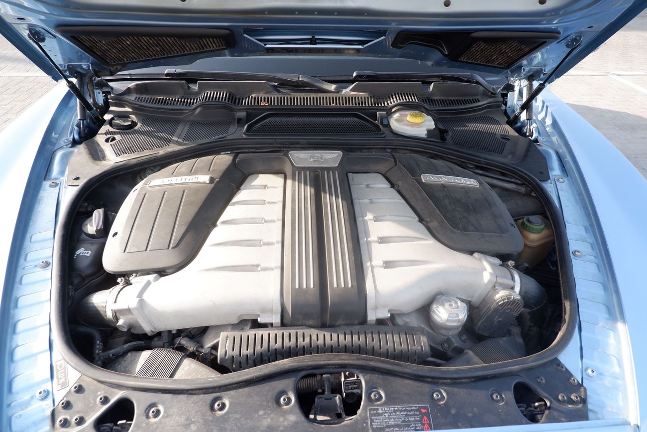 بنتلي كونتيننتال جي تي سي W12 twin turbo TOP option