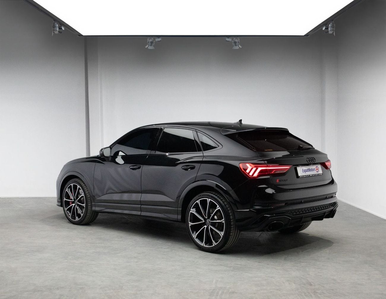 أودي RSQ3 Sportback TFSI quattro 2.5L