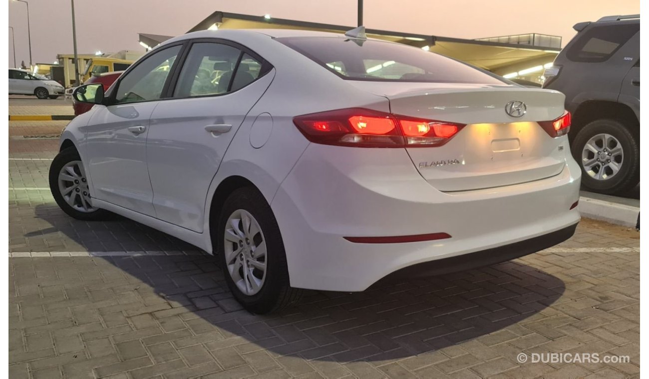 Hyundai Elantra GL