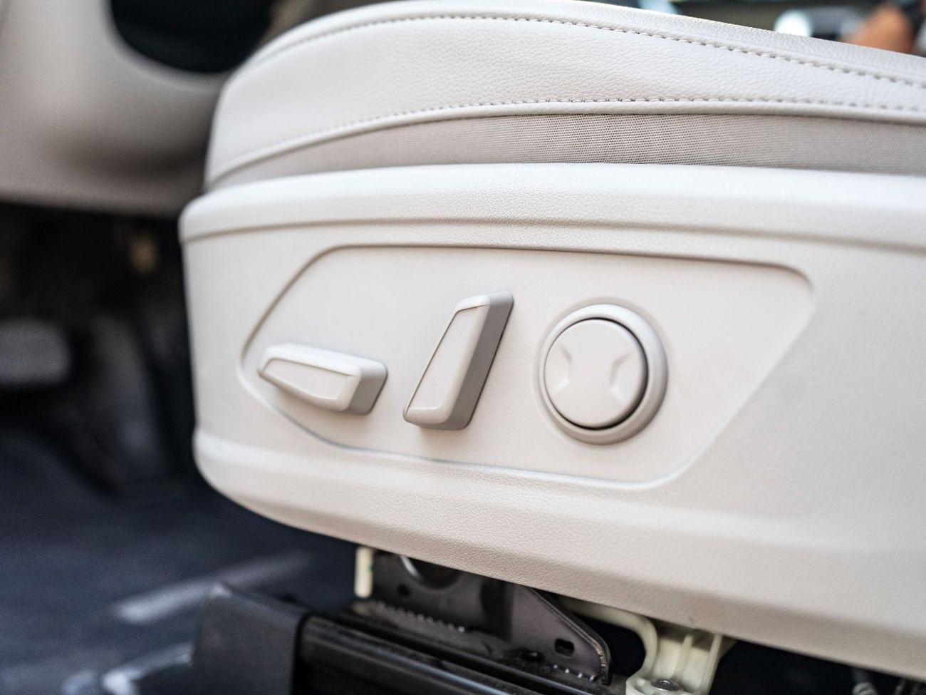 كيا سورينتو 2.5L EX