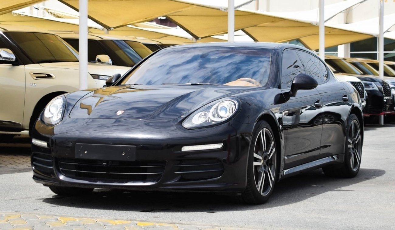 Porsche Panamera S