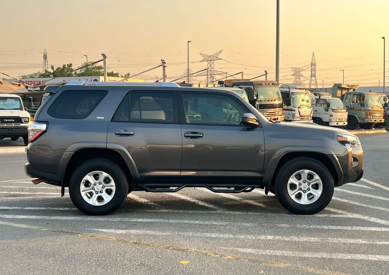 تويوتا Runner4 2015 Toyota 4Runner SR5 Premium - 4.0L V6 - Full Display Rear CAM  - Leather Seat - 72000 Mileage  -