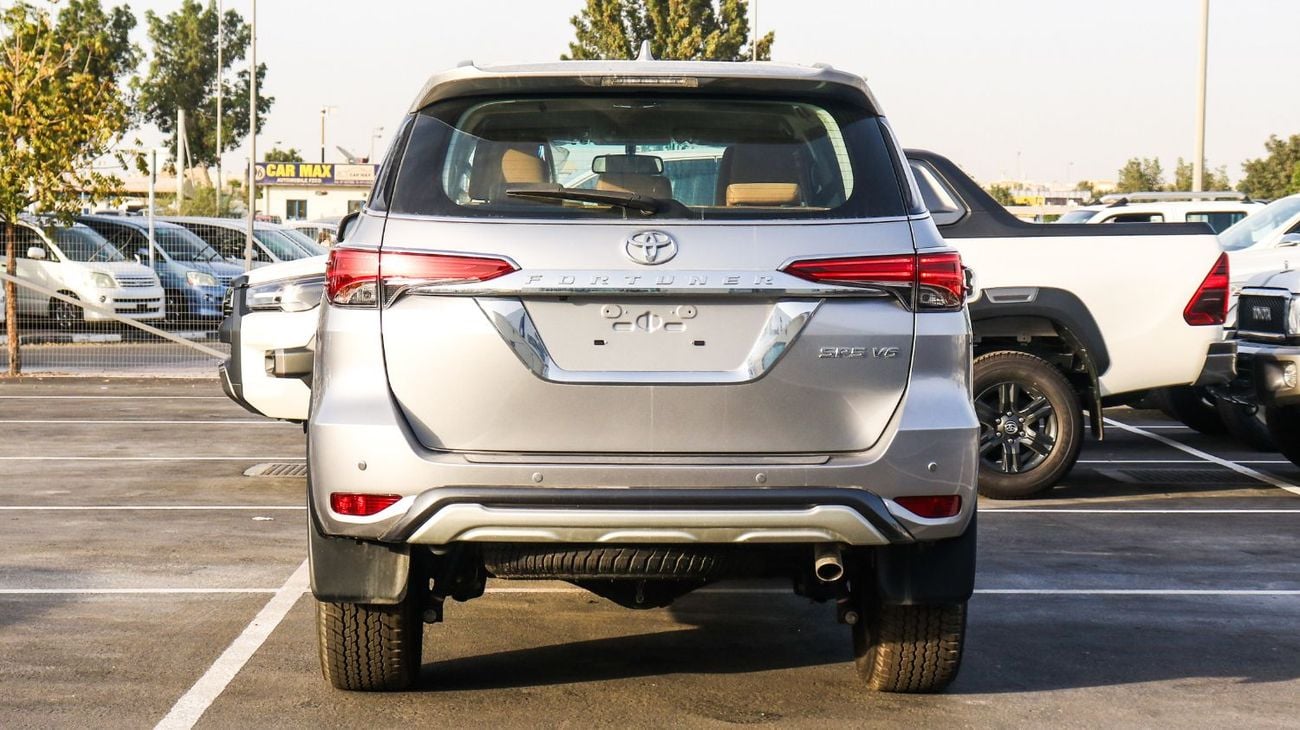 Toyota Fortuner ECTP2M005 - 2025 Toyota Fortuner 4.0L Petrol Auto 4wd Silver